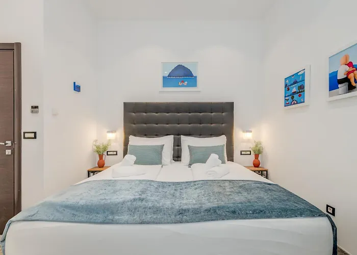 Tango Luxury 4* Split